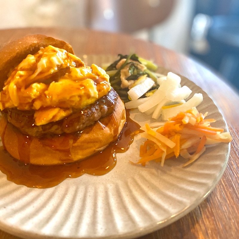 KAKUMEIテリヤキエッグ(KAKUMEI Burger&Cafe)