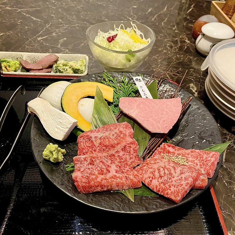 飛騨牛炭火焼肉上(黒家 上野町店 )