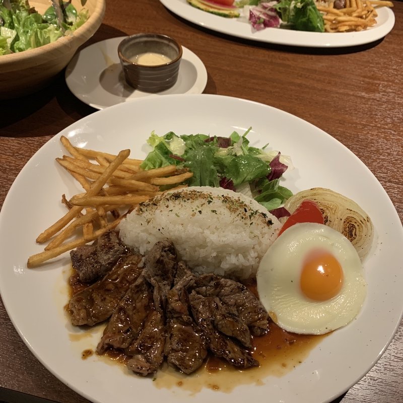 ビーフステーキロコモコ(ラ・オハナ南砂店)