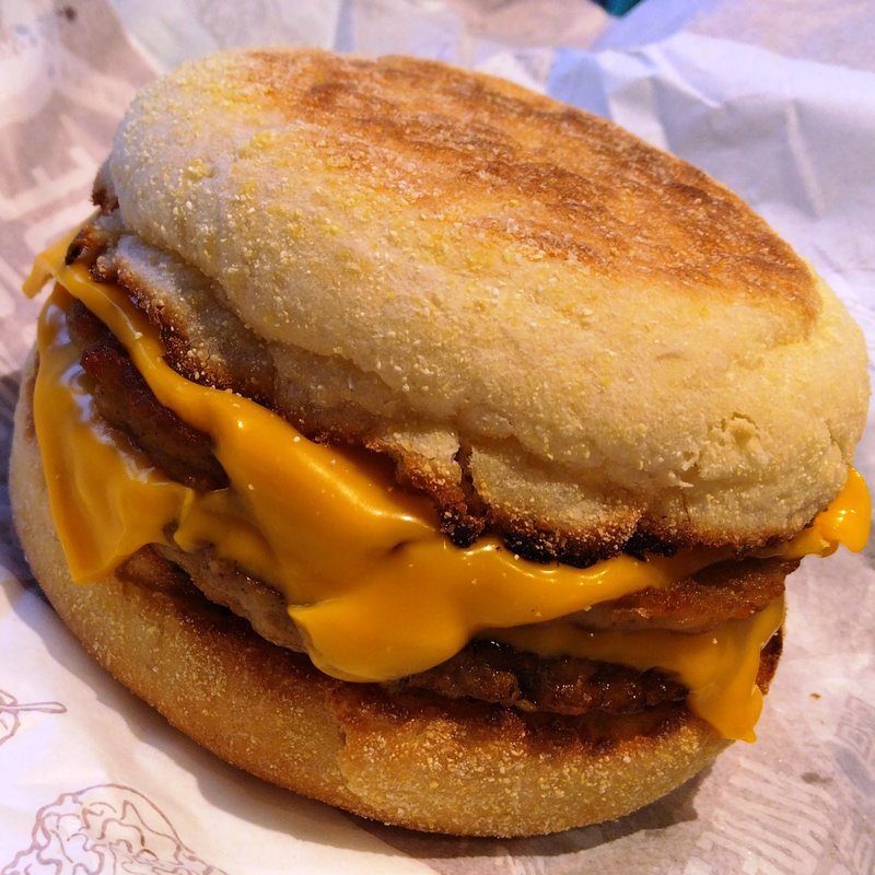 ダブチソーセージマフィン(マクドナルド 鹿島田駅店)