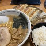 カラネギこってりラーメン餃子セット