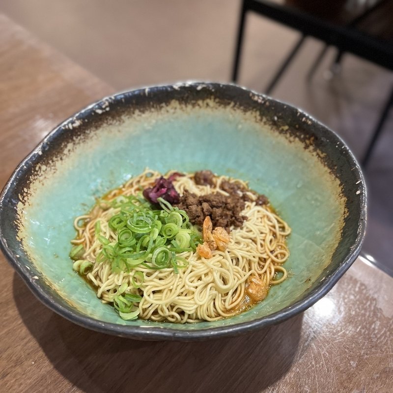 汁なし担々麺(ラアノウミ)