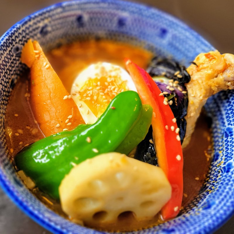 チキンと野菜のスープカリー(シャンティ 札幌総本店)