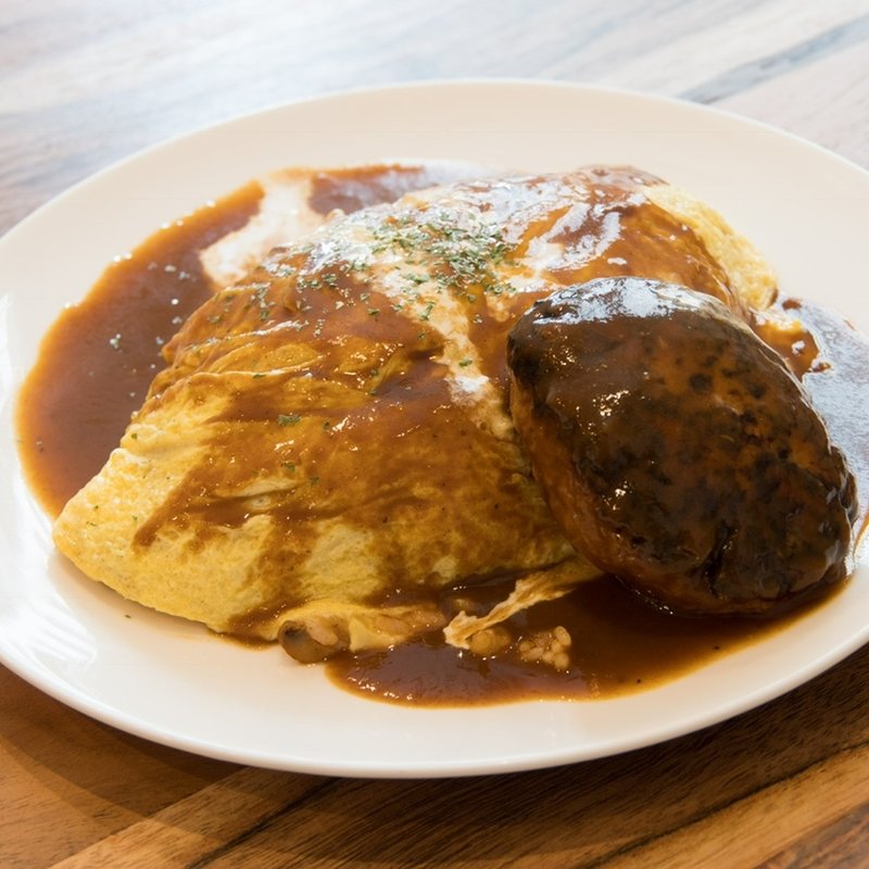 ハンバーグオムライス(洋食みやもと)