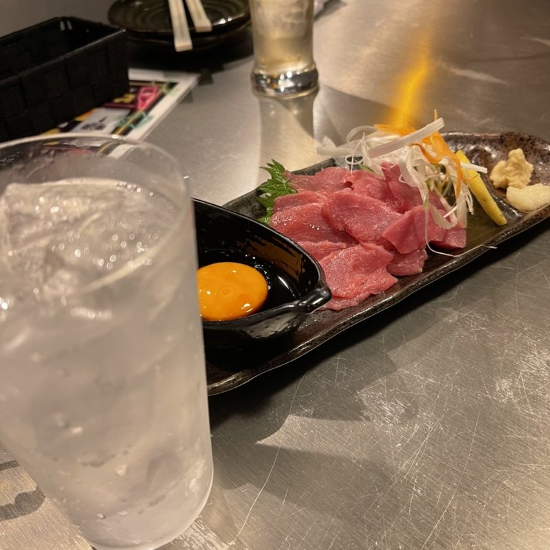 馬刺しユッケ(韓国屋台あし跡)