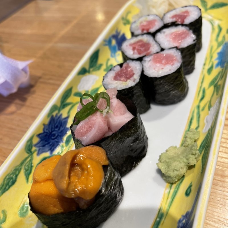 鮨盛り合わせ(八三郎 )