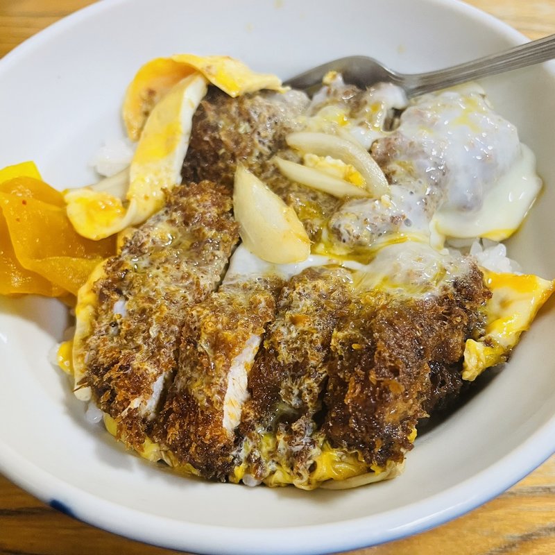 カツ丼(河金 （かわきん）)