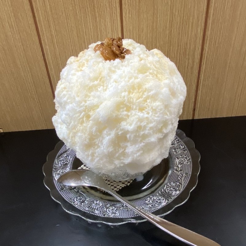 ラムレーズンみるく（大）(六花 （リッカ）)