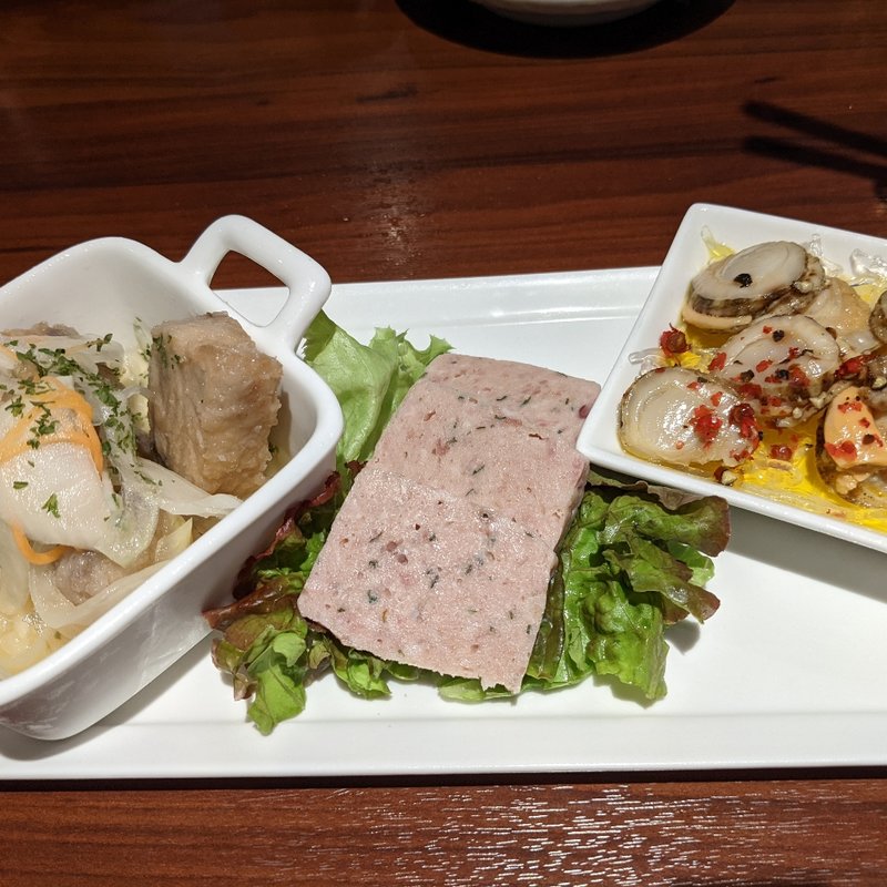 前菜3種盛り(Mr.Happy 神保町店)