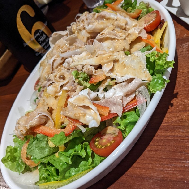 豚ロースの冷しゃぶサラダ(Mr.Happy 神保町店)