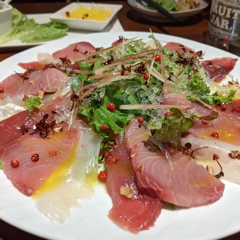 旬の鮮魚のカルパッチ(Mr.Happy 神保町店)