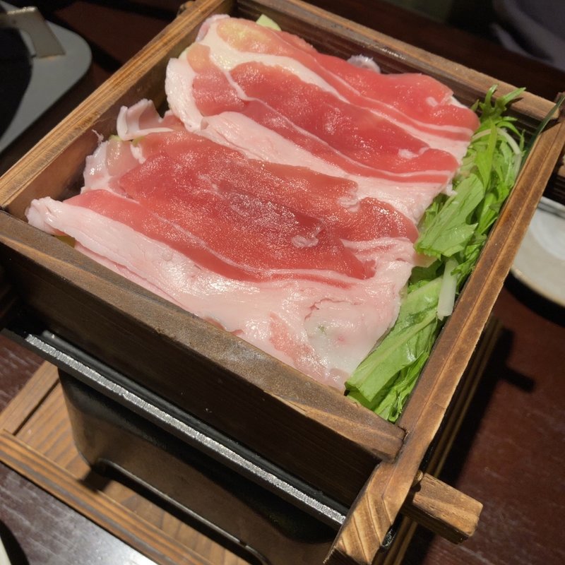 鹿児島産黒豚のせいろ蒸し(くいもの屋わん九州自慢 郡山店)