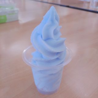 ソフトクリーム　ソーダ(まんぷく道場)