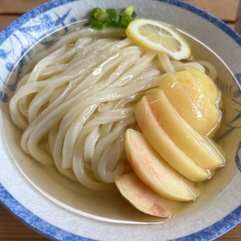桃のひやかけ(手打ちうどん ぶれーど・う )