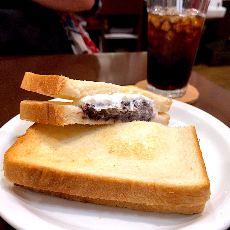 モーニング 小倉トーストセット(エビアン エスパル店 )