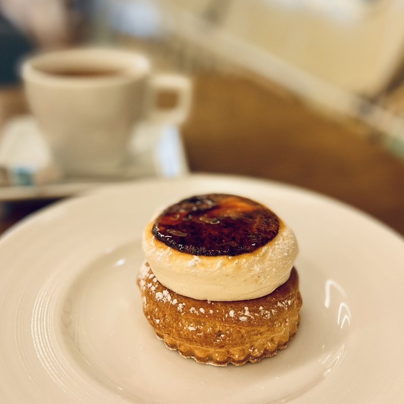 ピュイ ダムール(パティスリー モンプリュ)