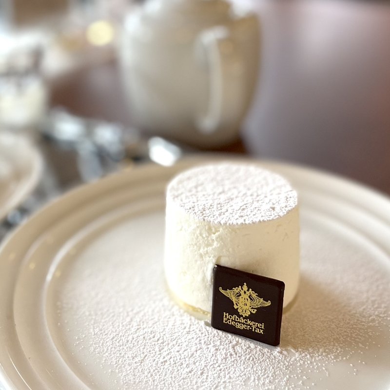 ノイエス(ホーフベッカライ エーデッガー・タックス)