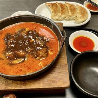 牛バラ牛スジとろとろ担々麺（コラーゲン入り）