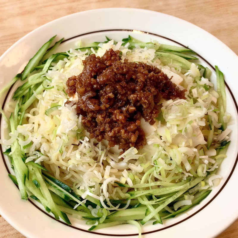 冷やし麻婆麺(中華・洋食　やよい )