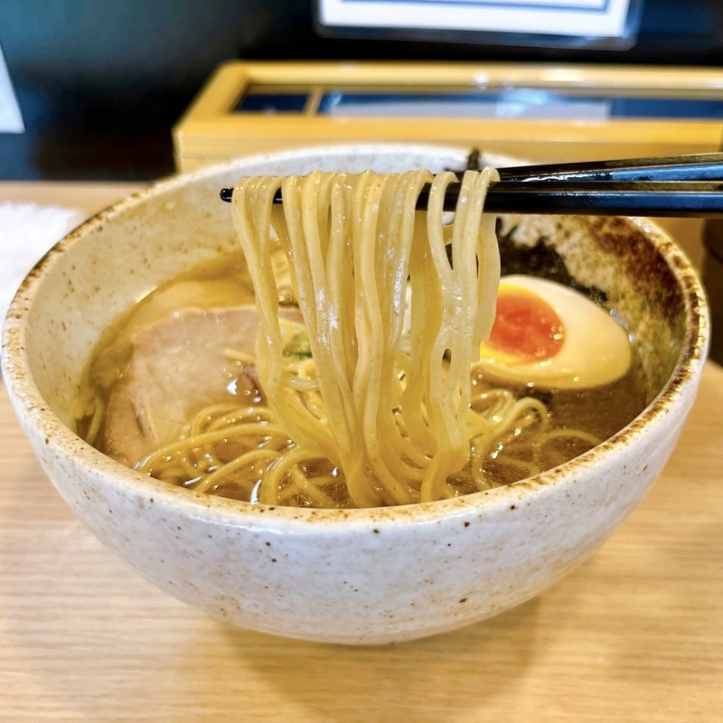 古式煮干し塩バターらーめん(田中にぼる)