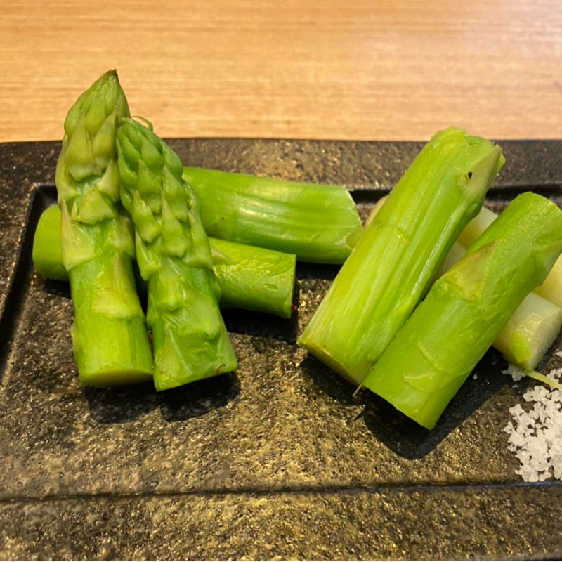 アルパラ塩茹で(ろばた結)