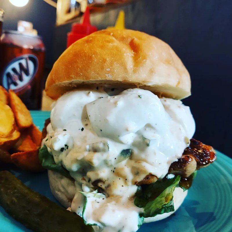 テリヤキダイナミックタルタルチキンバーガー(This is Burger )