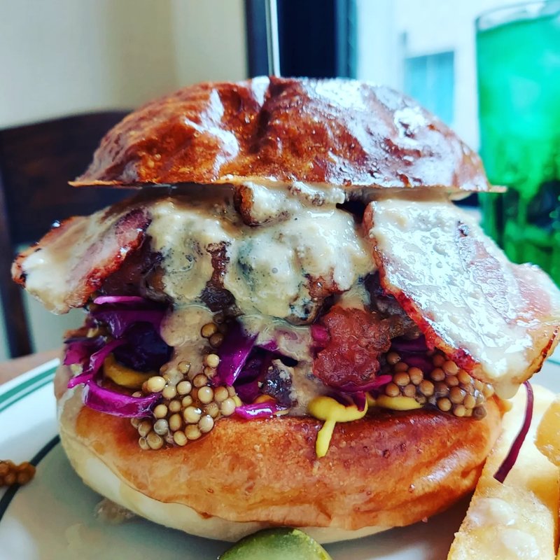 PB & J(ピーナッツバター&ジェリー)バーガー(ザ マンチーズ バーガーワークス （THE MUNCHIES BURGER WORKS）)