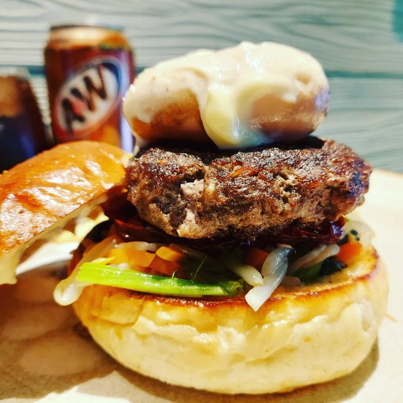 てりたまナムルバーガー(だるま珈琲)