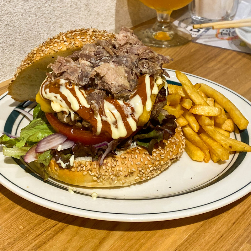船橋クラフトバーガー(船橋ビール醸造所Funabashi)