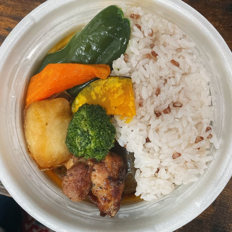 Suage監修チキンと野菜のスープカレー(セブンイレブン 高円寺駅前店)