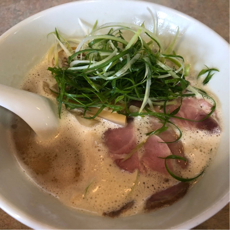 鶏白湯(虎一番 （とらいちばん）)