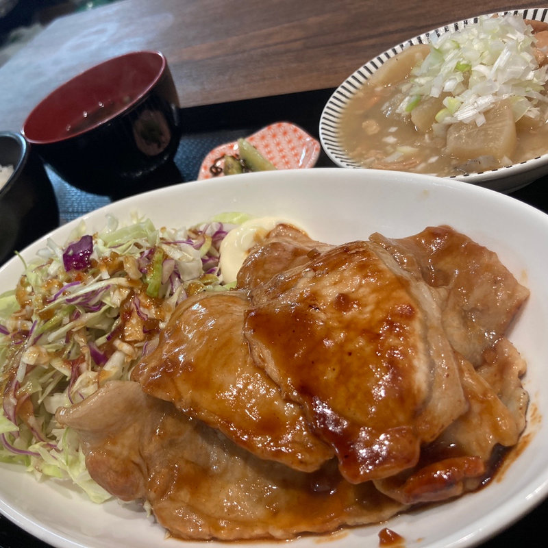 生姜焼き定食(まるも)