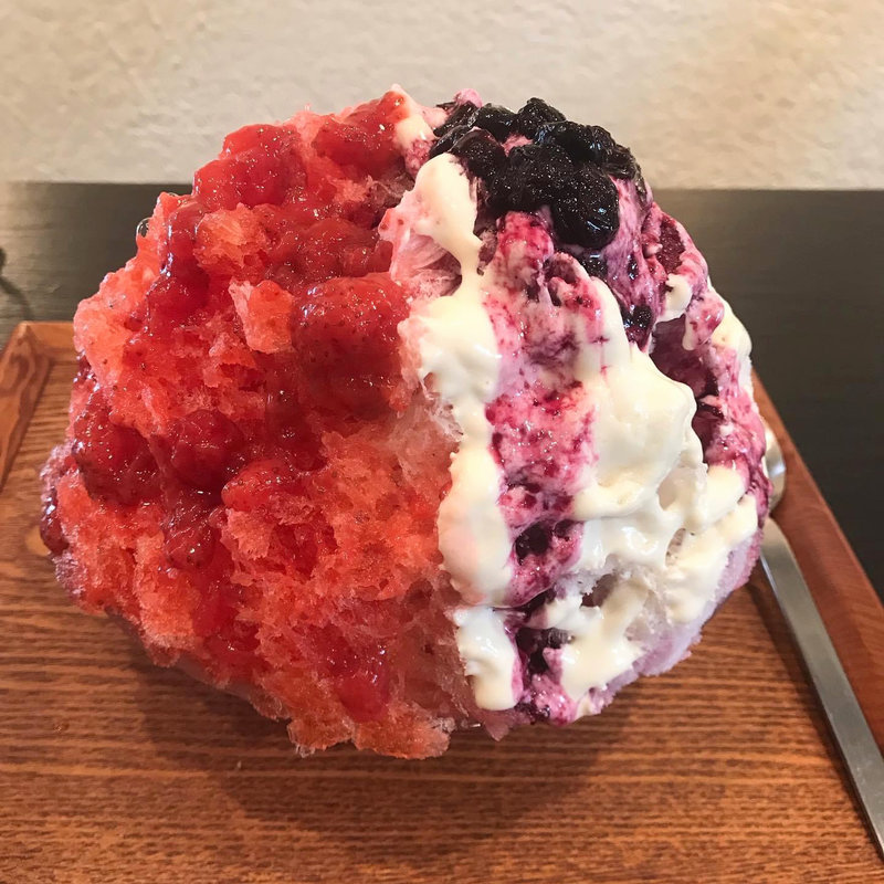 いちごブルーベリーチーズタルト (かき氷Ryan )