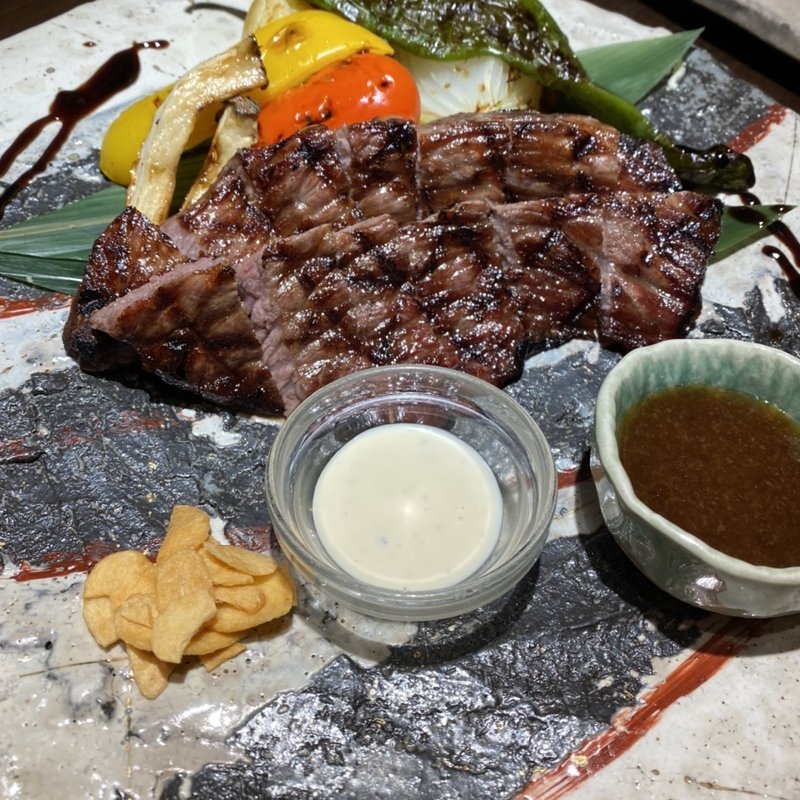 黒毛和牛 大和牛サーロインのステーキ 150g (まごころ料理とお酒 あじみ)