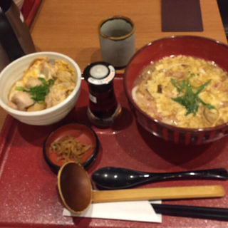 親子丼と王さんうどん定食(自家製麺 杵屋 南港ＡＴＣ ２F店)