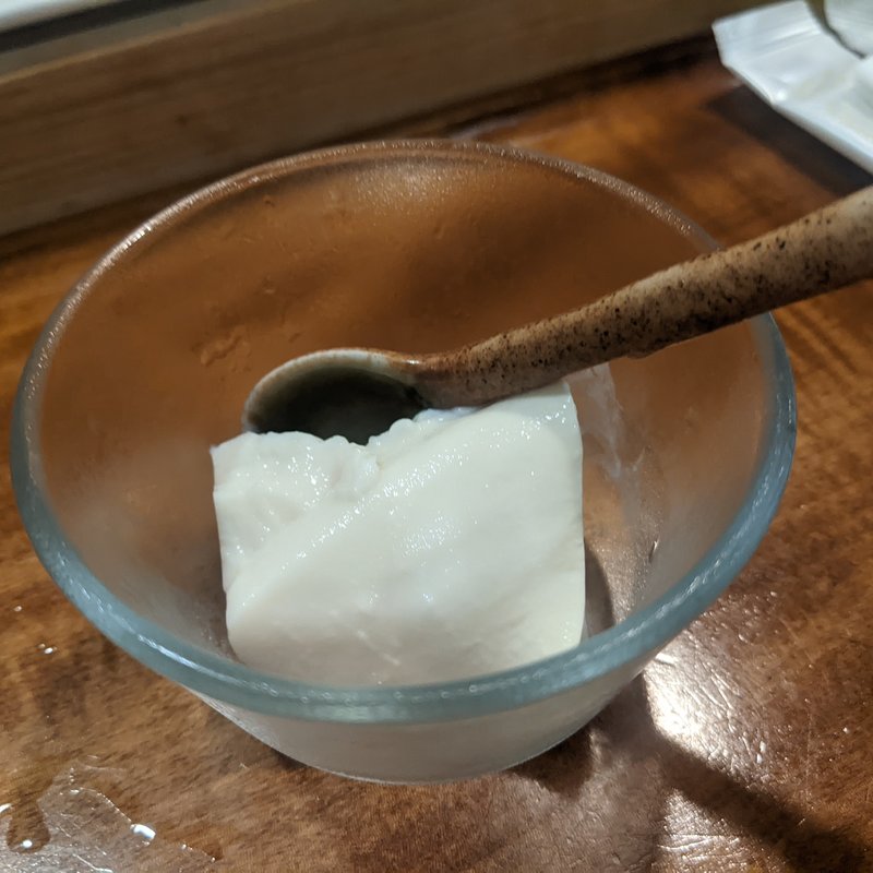 白いコーヒープリン(鮨 波づき)