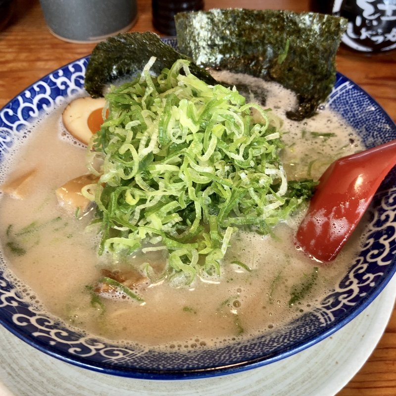 濃厚 博多とんこつ 全部のせ(博多ラーメン鶴亀堂 鶴ヶ島店)