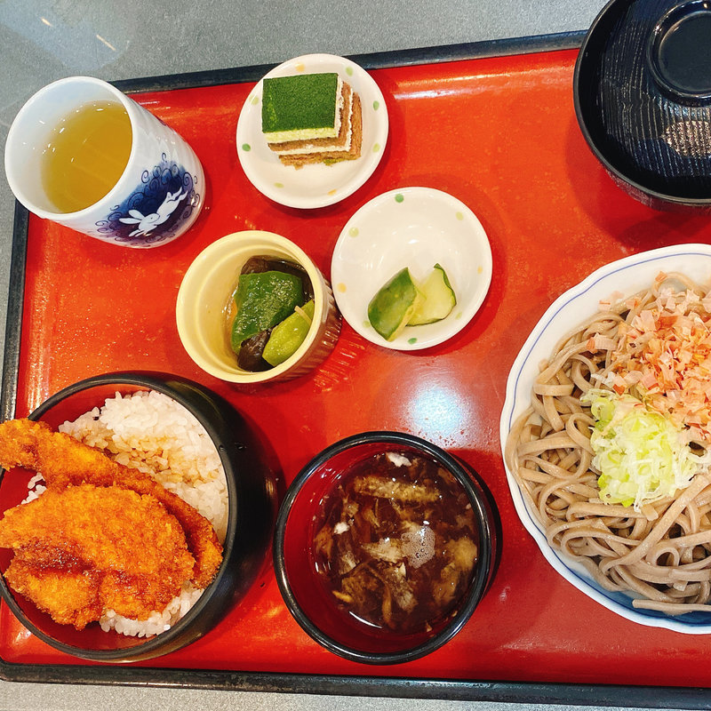 ソースかつ丼セット(徳兵衛)