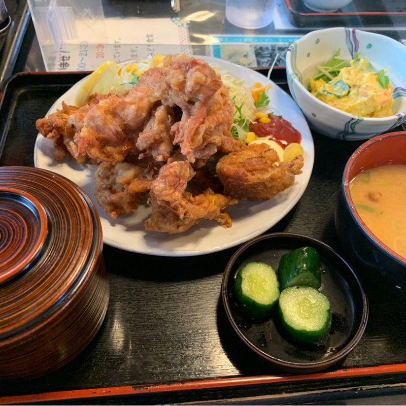 唐揚げ定食(みどり食堂 )