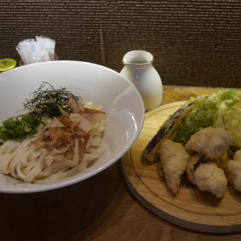 鱧と野菜天ぶっかけ(掌 （タナゴコロ）)