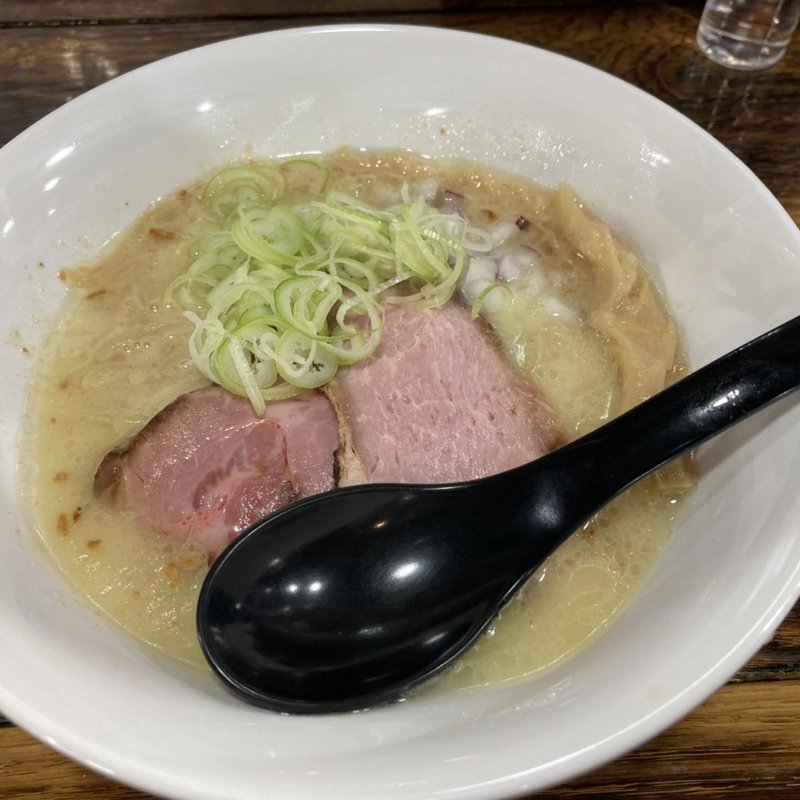 濃厚鶏白湯蕎麦(麺や空と大地)