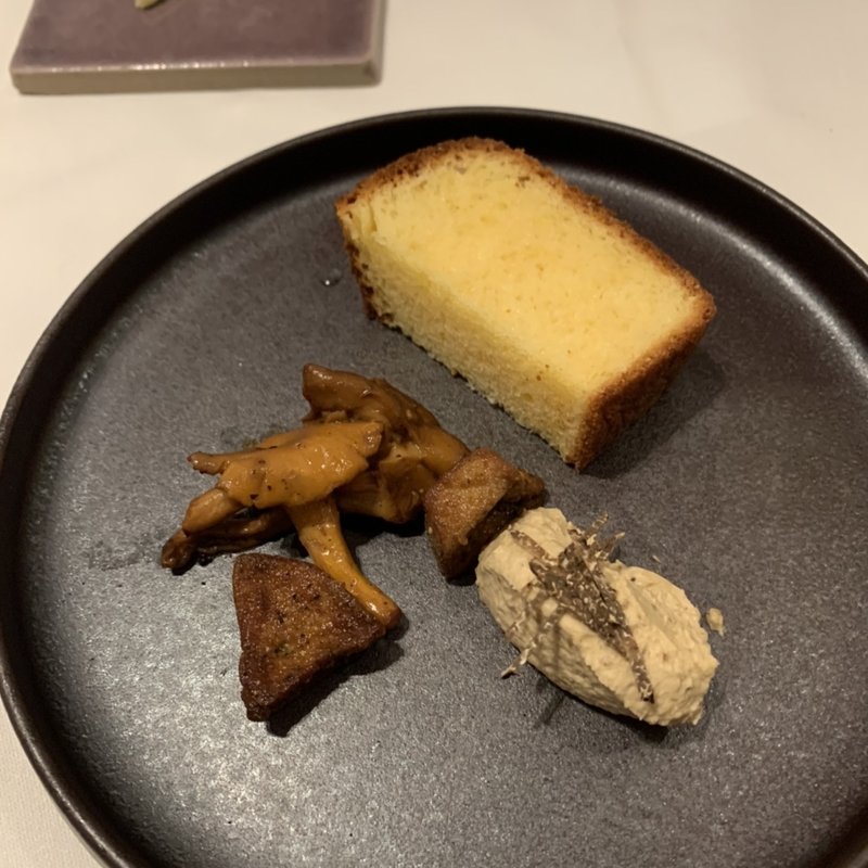 (ラ ファソン 古賀)