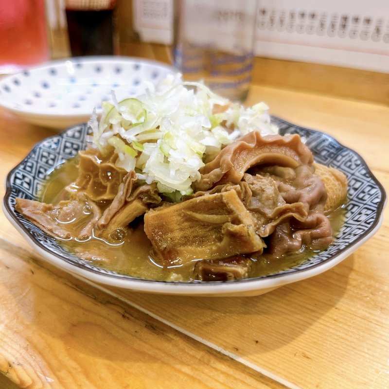 牛もつ煮込み(もつ焼き でん 戸越銀座店)