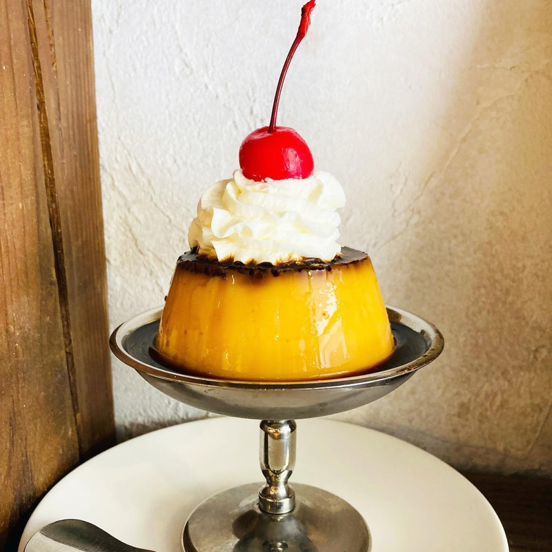 焦がしカラメル濃厚プリン(フェブラリーカフェ （FEBRUARY CAFE）)