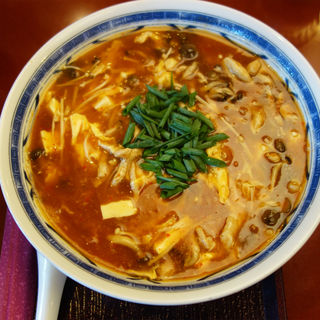 酸辣湯麺(福寿飯店)