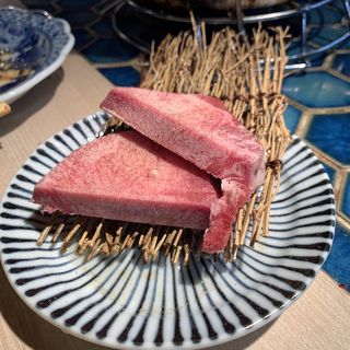 (広島ホルモン・冷麺・元祖たれ焼肉 肉匣（ニクバコ） 宮通り店)