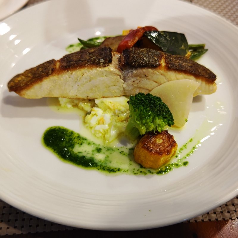 魚料理～Poissons～(ビストロ 武蔵新田)