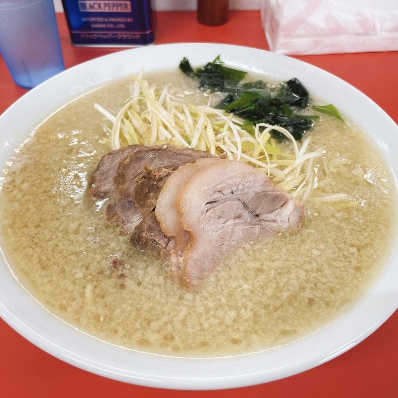 ネギチャーシューメン中盛り(NEWラーメンショップR4)