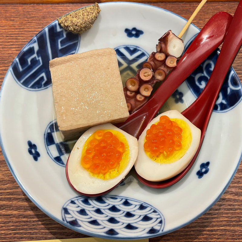 たまごイクラのせ・白山堅豆腐・タコ(かなえきのちくわ)
