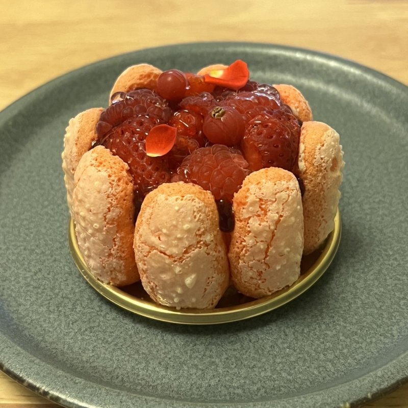 シャルロット(LA CANDEUR（ラ カンドゥール）)